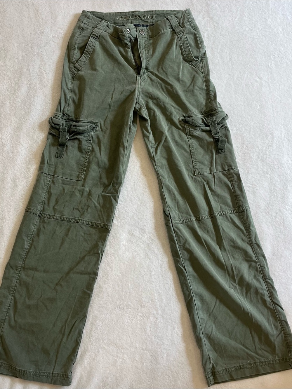 American Eagle Outfitters Olive Green Cargo Pants